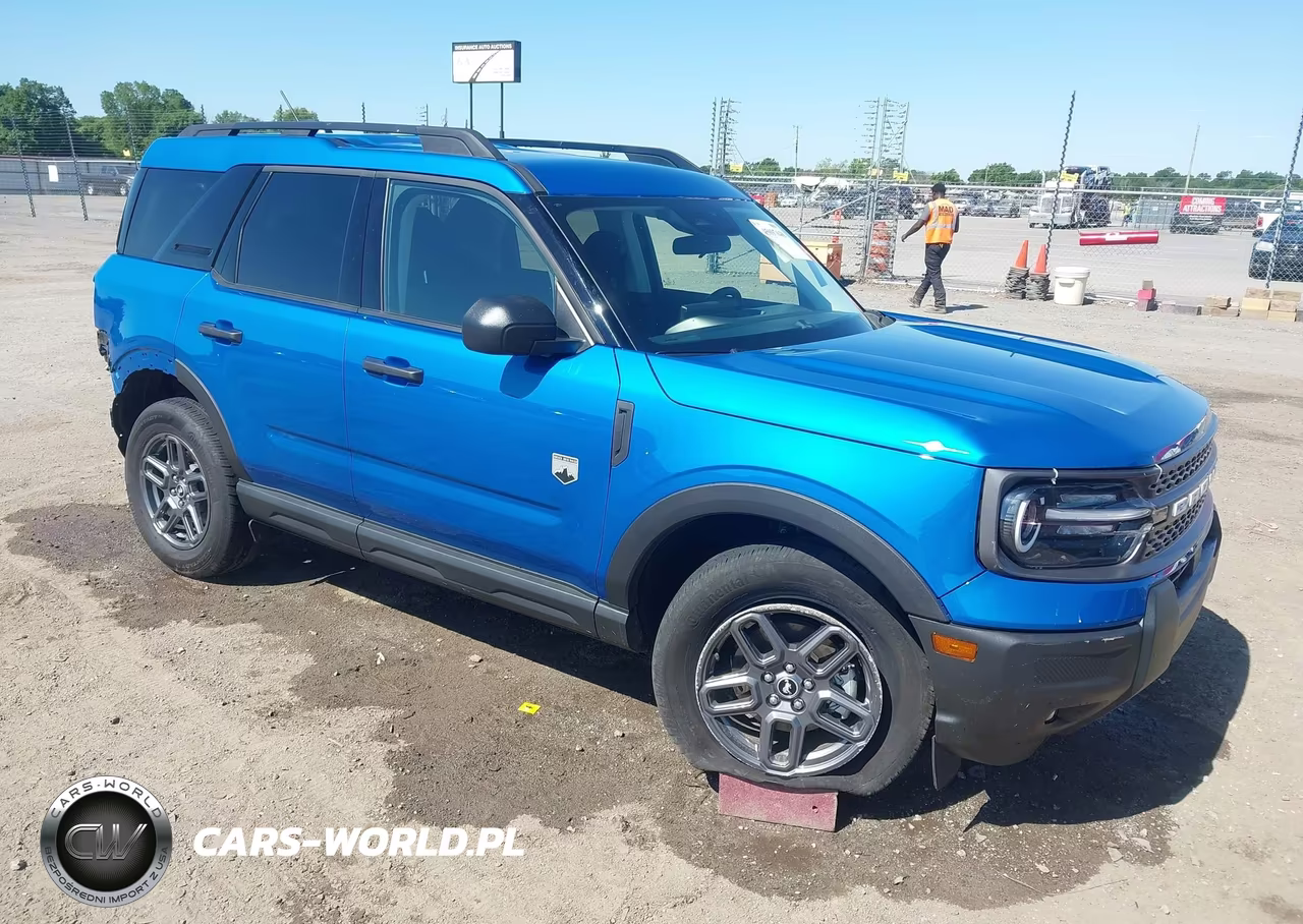 2025 Ford Bronco Sport Big Bend – zdjęcie 1 z 22