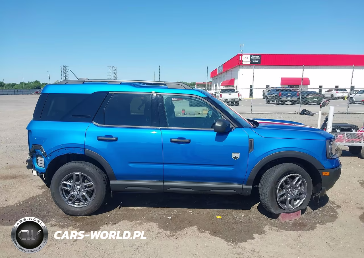 2025 Ford Bronco Sport Big Bend VIN:3FMCR9BN2SRE72585 - 14