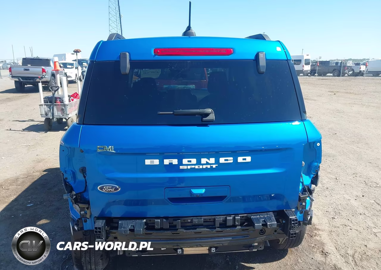 2025 Ford Bronco Sport Big Bend VIN:3FMCR9BN2SRE72585 - 17