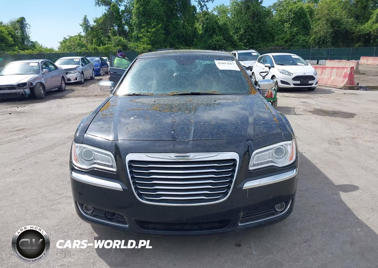 2014 Chrysler 300C VIN:2C3CCAEG2EH120079 - 12