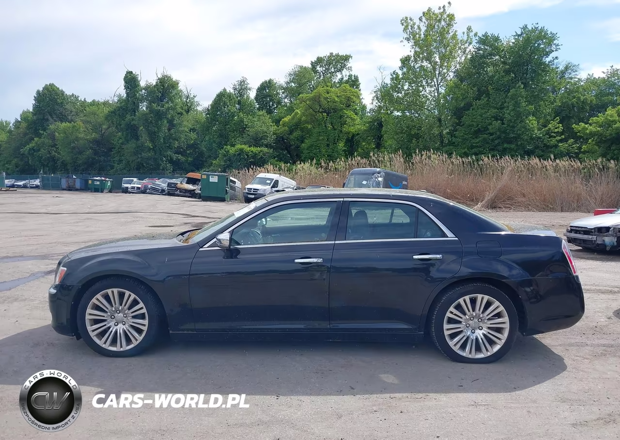 2014 Chrysler 300C VIN:2C3CCAEG2EH120079 - 14