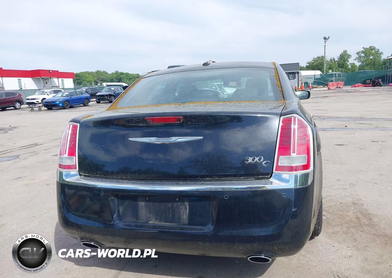 2014 Chrysler 300C VIN:2C3CCAEG2EH120079 - 16
