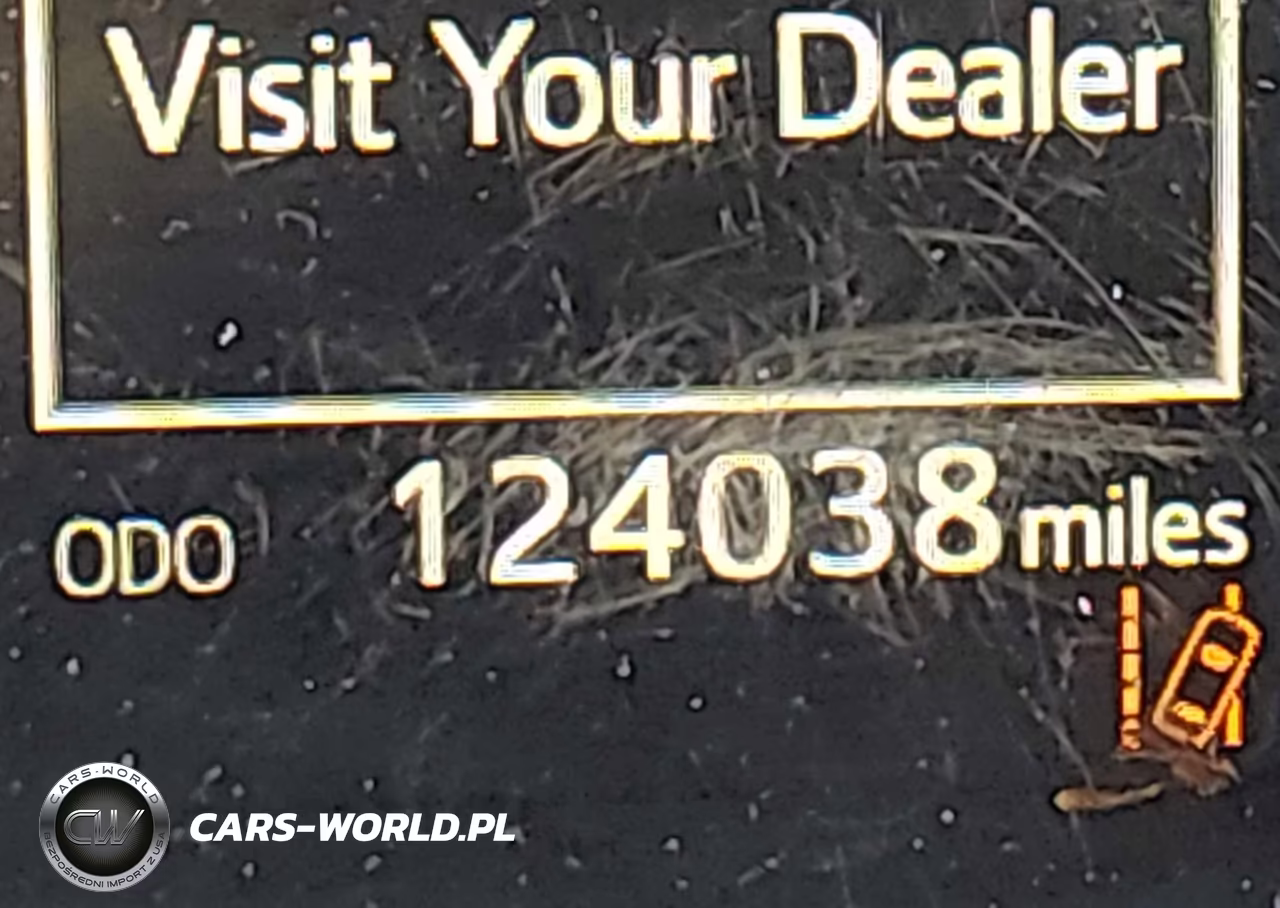 2018 Toyota Highlander Le VIN:5TDZARFH8JS041822 - 16