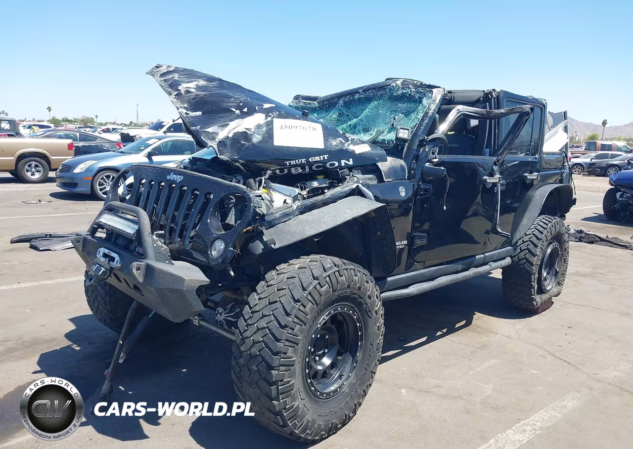 2015 Jeep Wrangler Unlimited Rubicon VIN:1C4HJWFG4FL682220 - 6