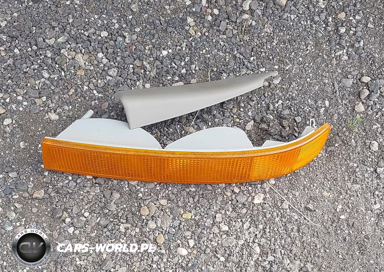 2004 Chevrolet Express Cutaway Base W-C7L-C7N VIN:1GBJG31U841246236 - 12