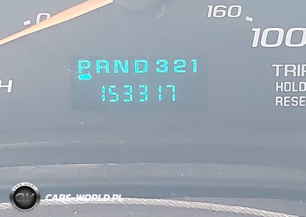 2004 Chevrolet Express Cutaway Base W-C7L-C7N VIN:1GBJG31U841246236 - 5