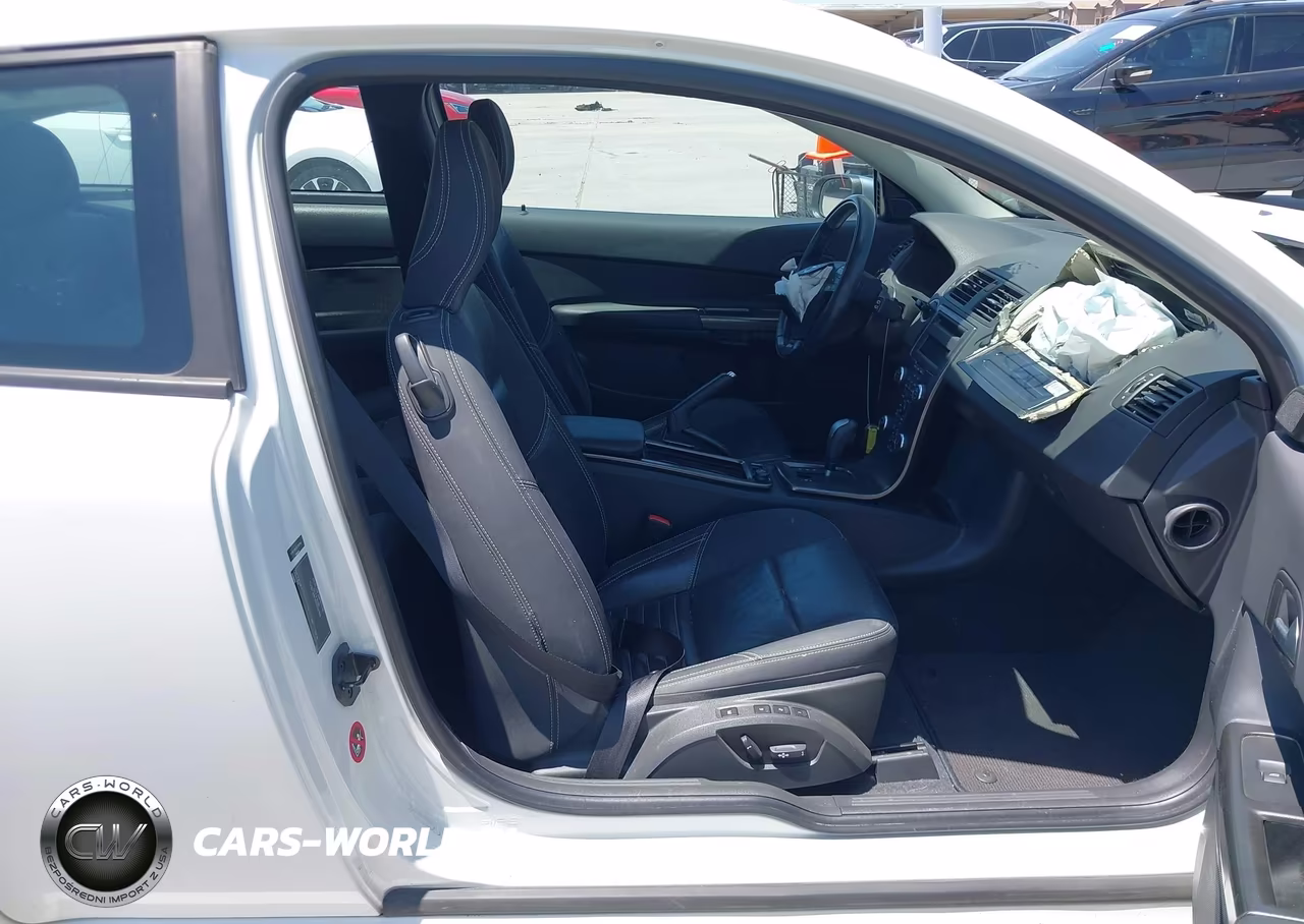 2013 Volvo C30 T5-T5 Platinum-T5 Premier-T5 Premier Plus-T5 R-Design-T5 R-Design Platinum-T5 R-Design Premier VIN:YV1672MKXD2302168 - 5