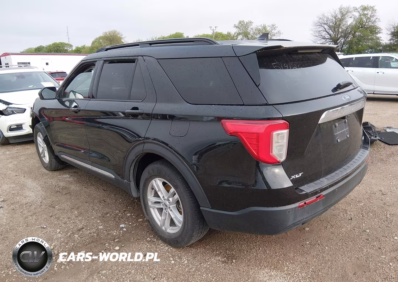 2020 Ford Explorer Xlt VIN:1FMSK8DH8LGC80596 - 3
