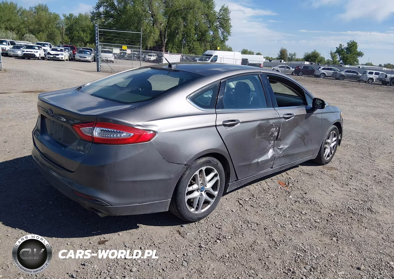 2013 Ford Fusion Se VIN:3FA6P0H77DR248443 - 4