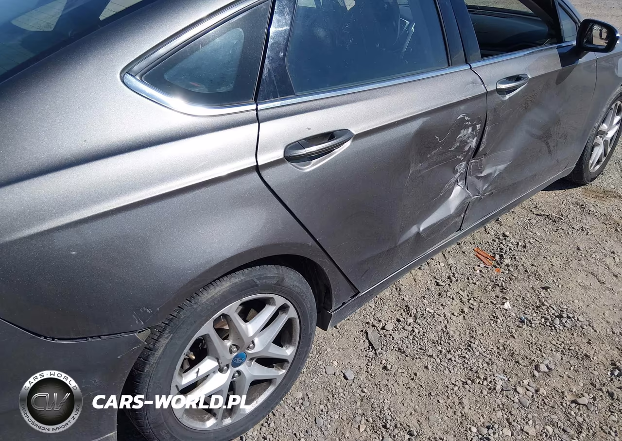 2013 Ford Fusion Se VIN:3FA6P0H77DR248443 - 6