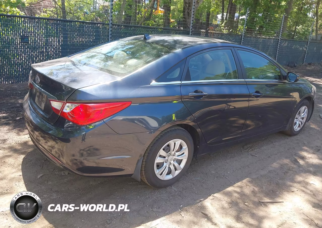 2012 Hyundai Sonata Gls VIN:5NPEB4AC8CH455993 - 4