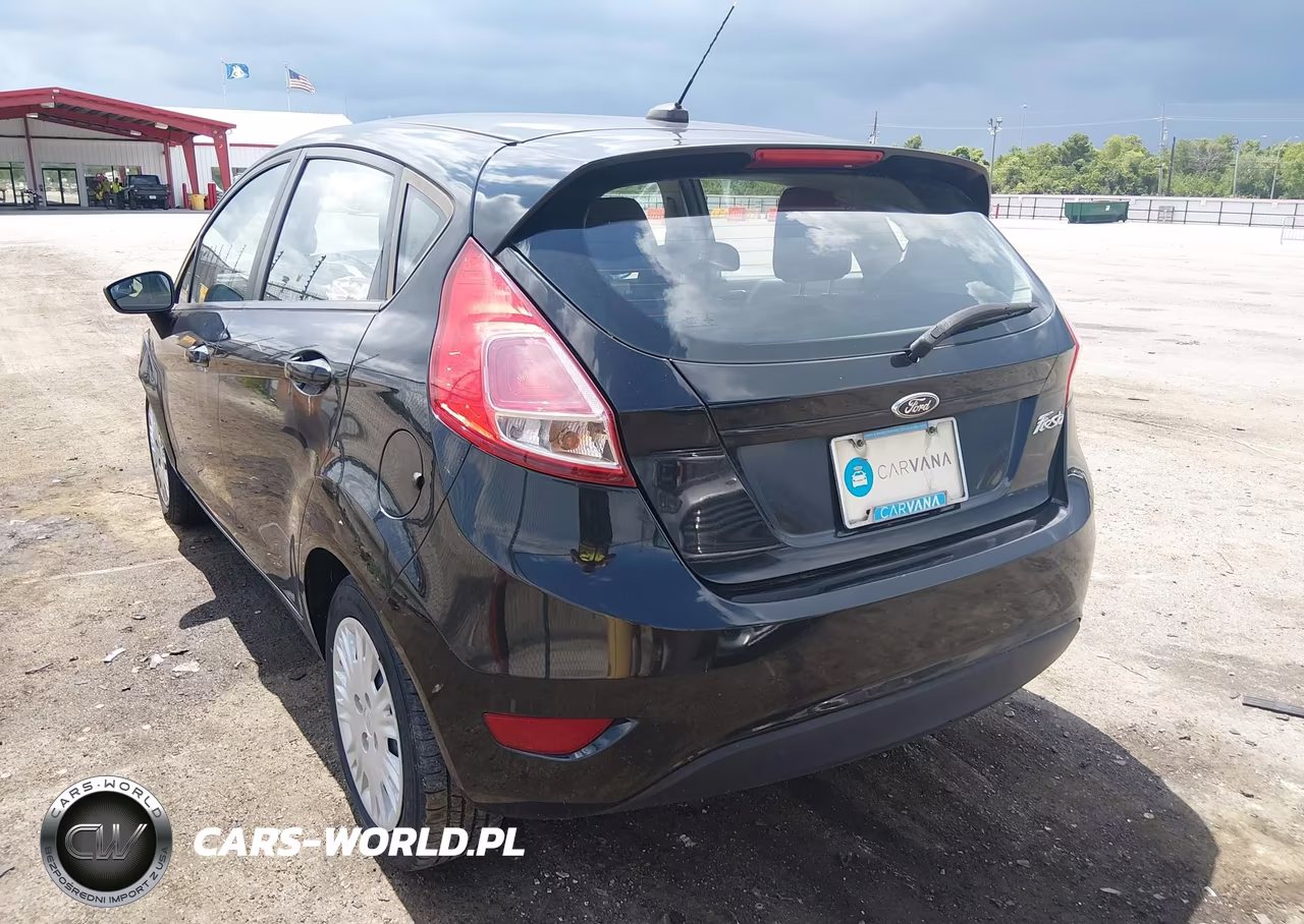 2014 Ford Fiesta S VIN:3FADP4TJ2EM191245 - 3