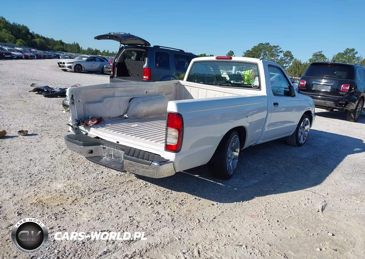 1999 Nissan Frontier Xe VIN:1N6DD21S9XC330792 - 4