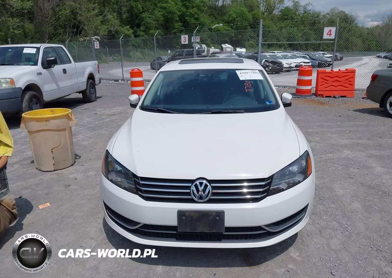 2014 Volkswagen Passat 1.8T Se VIN:1VWBT7A38EC111917 - 12
