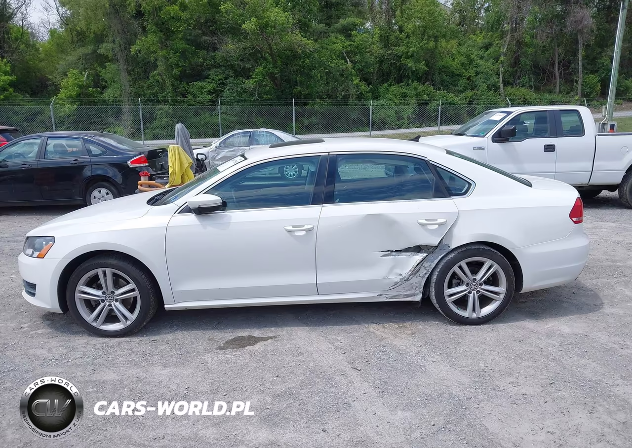 2014 Volkswagen Passat 1.8T Se VIN:1VWBT7A38EC111917 - 14