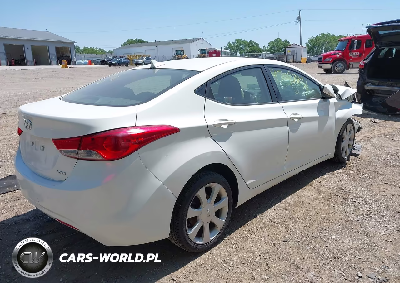 2011 Hyundai Elantra Limited VIN:5NPDH4AEXBH076164 - 4