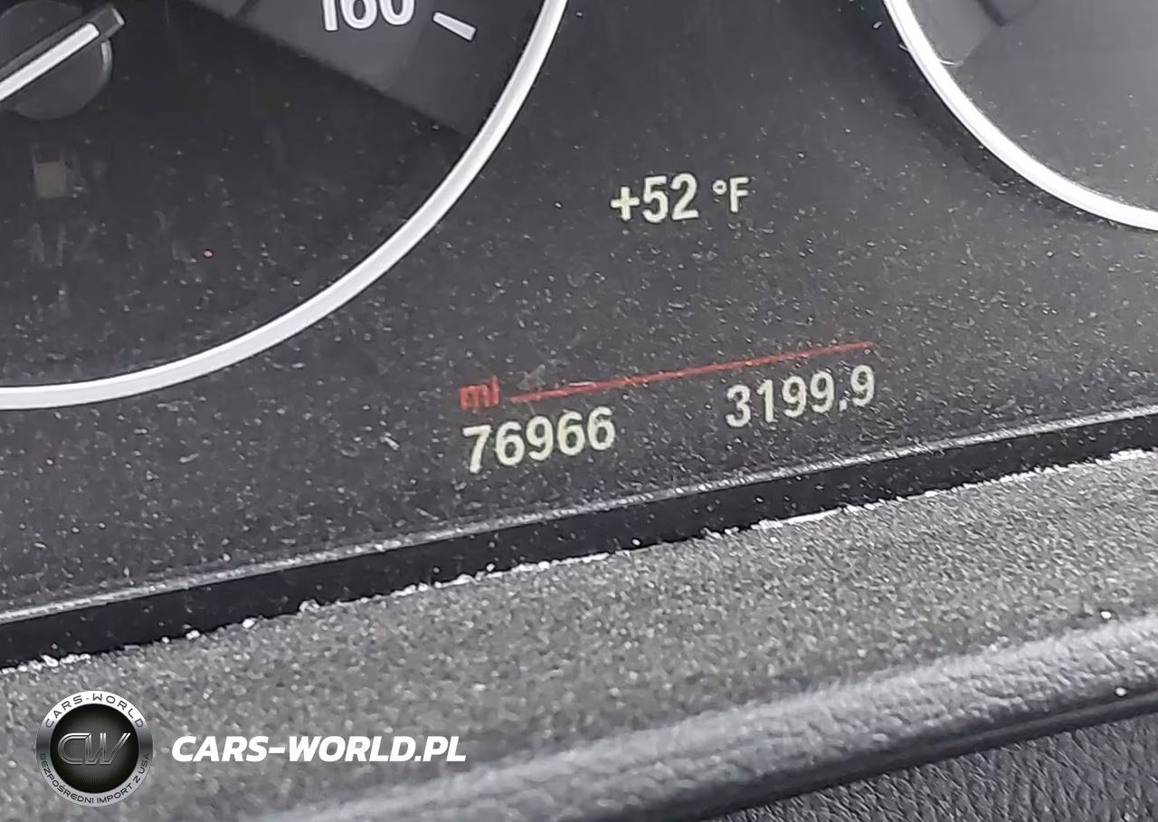 2017 BMW X1 xDrive28I VIN:WBXHT3C33H5F76333 - 14