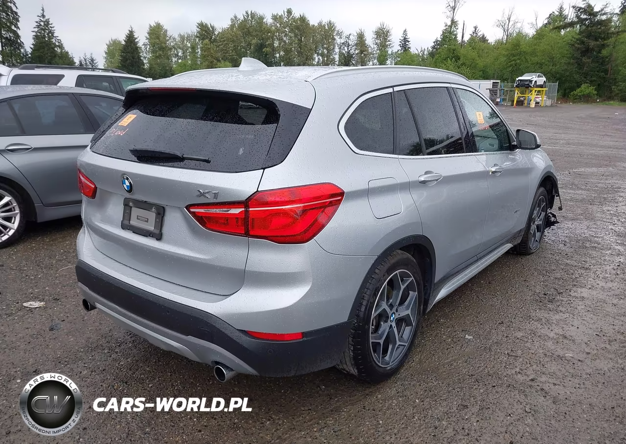 2017 BMW X1 xDrive28I VIN:WBXHT3C33H5F76333 - 4