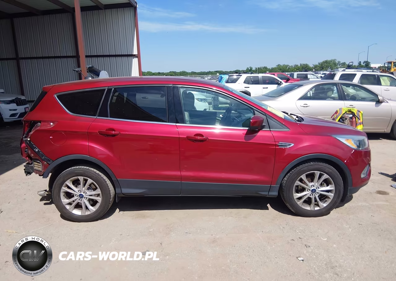 2017 Ford Escape Se VIN:1FMCU0GD6HUA38407 - 13
