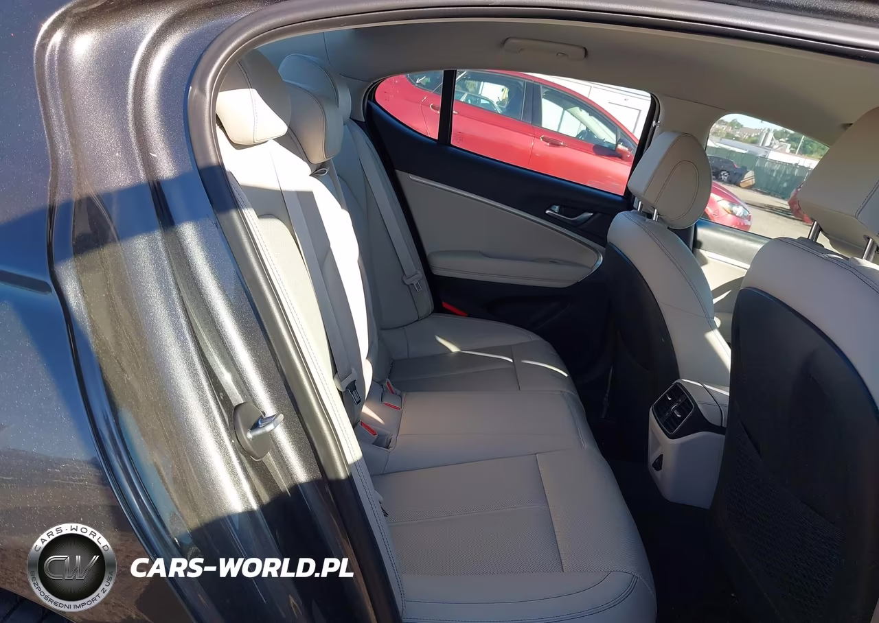 2020 Genesis G70 2.0T Awd VIN:KMTG64LA6LU050263 - 8