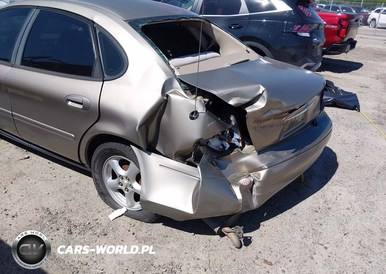 2003 Ford Taurus Ses VIN:1FAFP55U83G204898 - 6