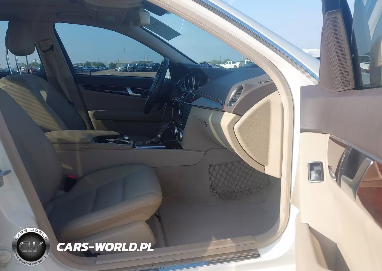 2012 Mercedes-Benz C 250 Luxury-Sport VIN:WDDGF4HB6CA609284 - 5