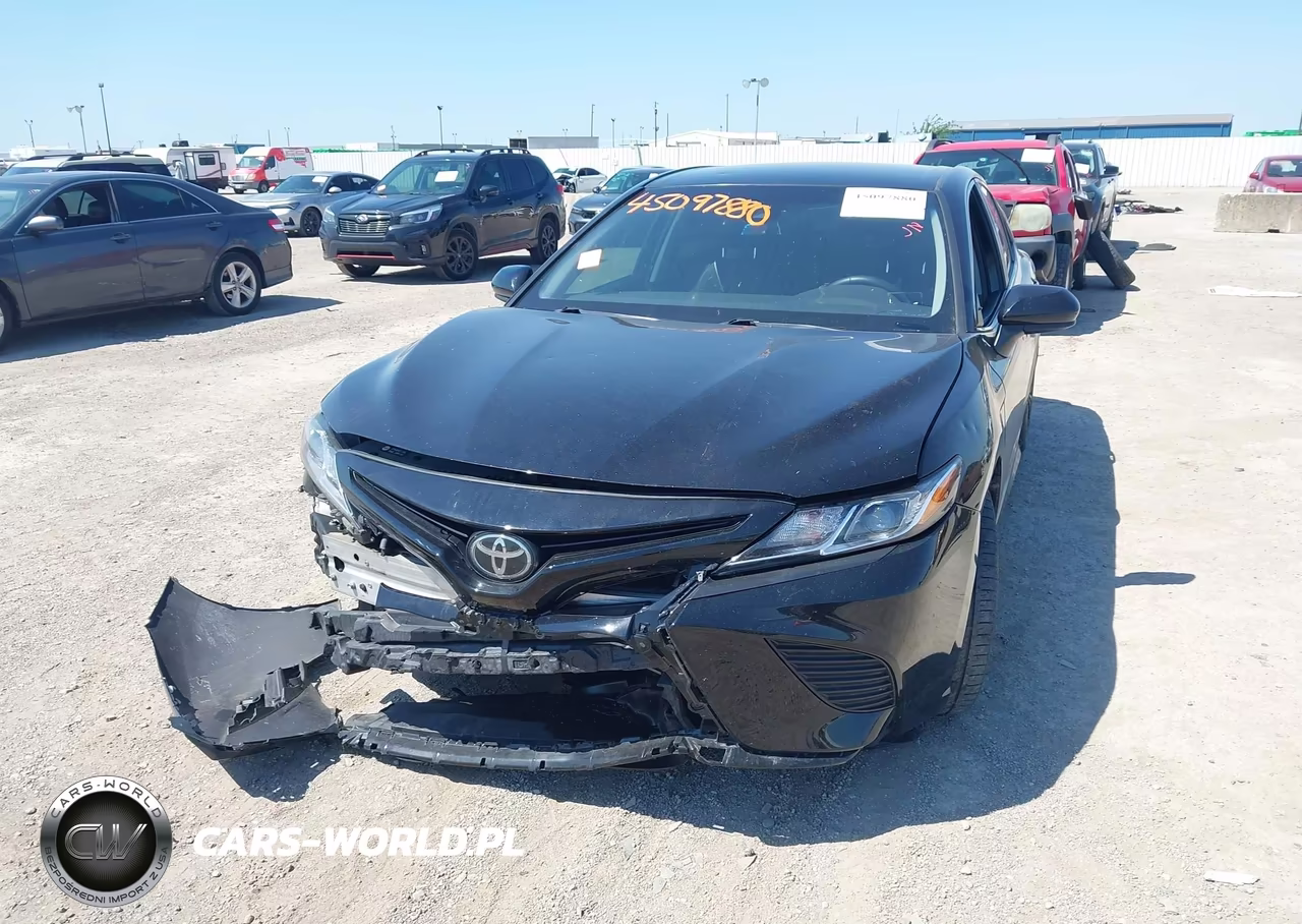 2020 Toyota Camry Se Nightshade Edition VIN:4T1G11AKXLU359964 - 13