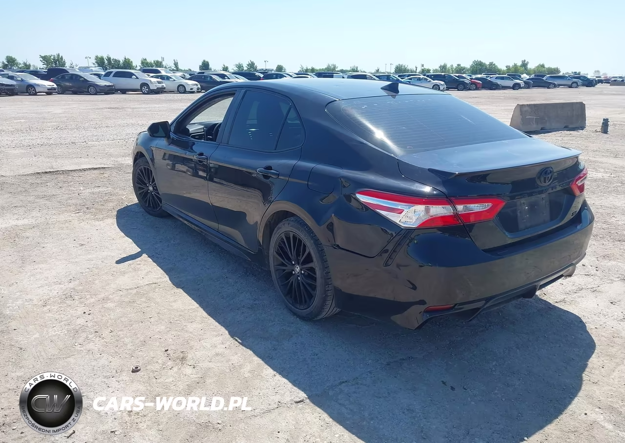 2020 Toyota Camry Se Nightshade Edition VIN:4T1G11AKXLU359964 - 3