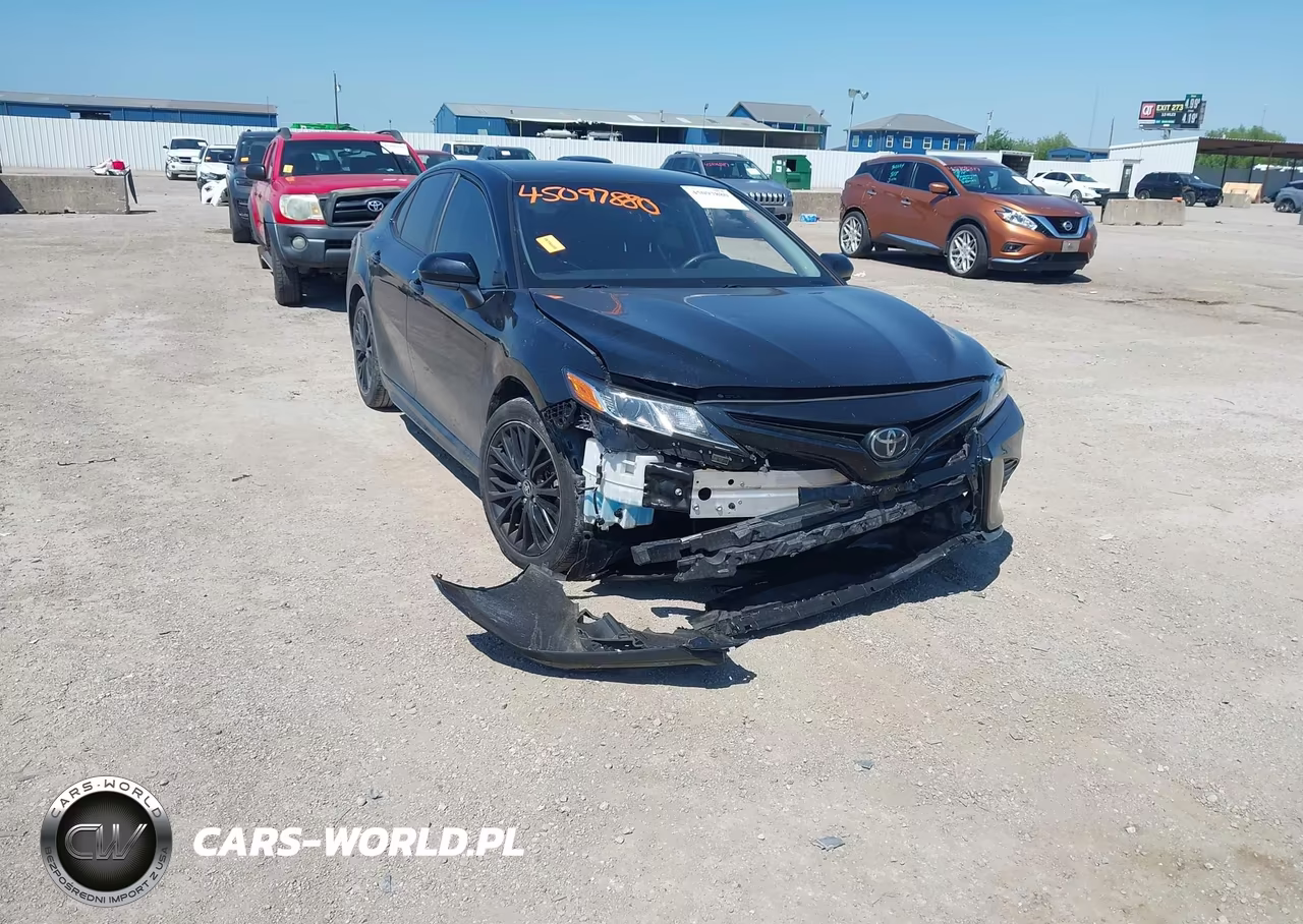 2020 Toyota Camry Se Nightshade Edition VIN:4T1G11AKXLU359964 - 6