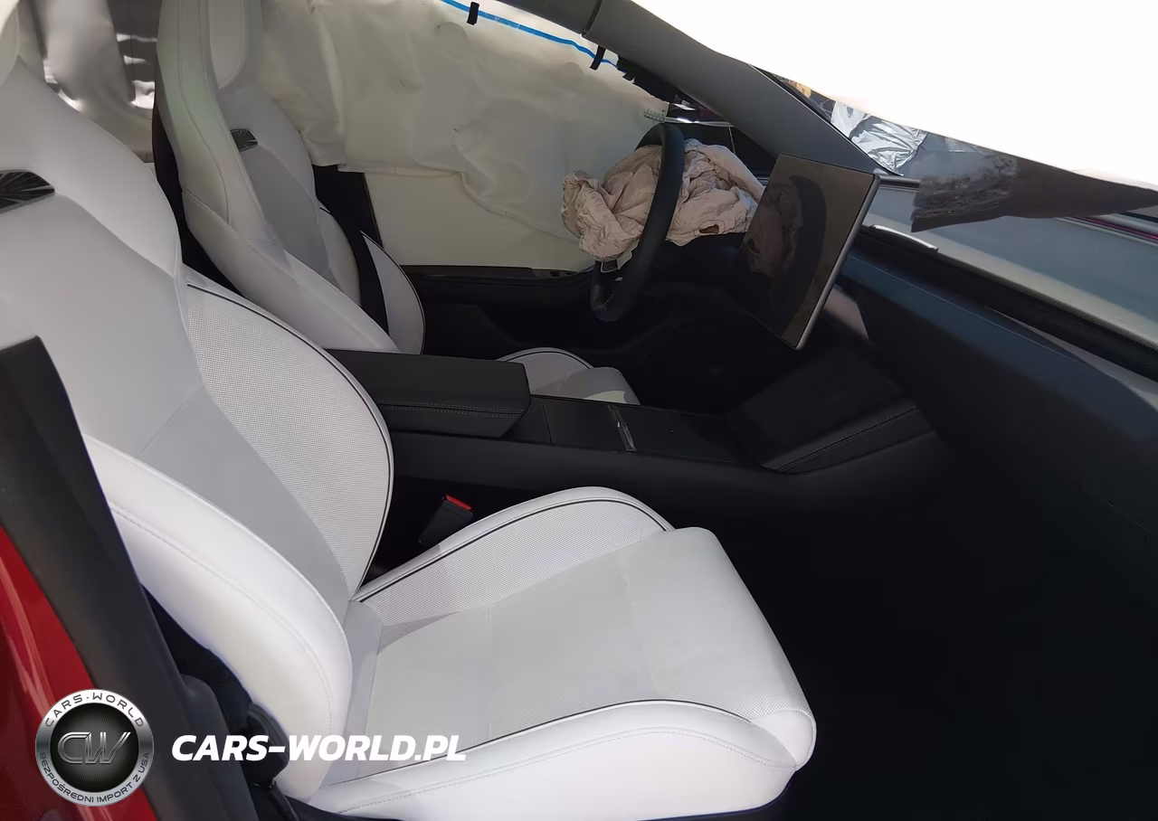 2025 Tesla Model 3 Performance All-Wheel Drive VIN:5YJ3E1ET3SF072905 - 5