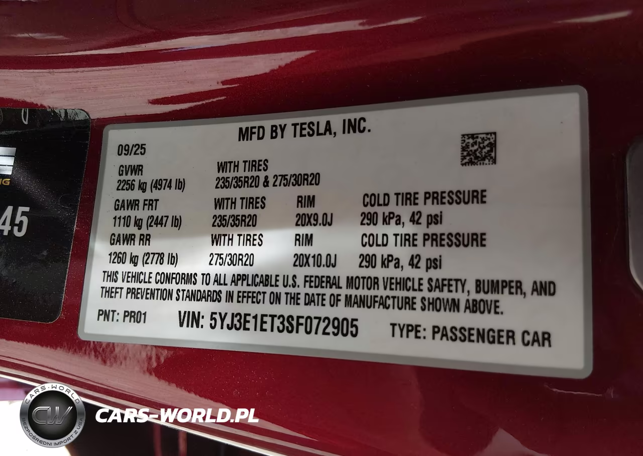 2025 Tesla Model 3 Performance All-Wheel Drive VIN:5YJ3E1ET3SF072905 - 9