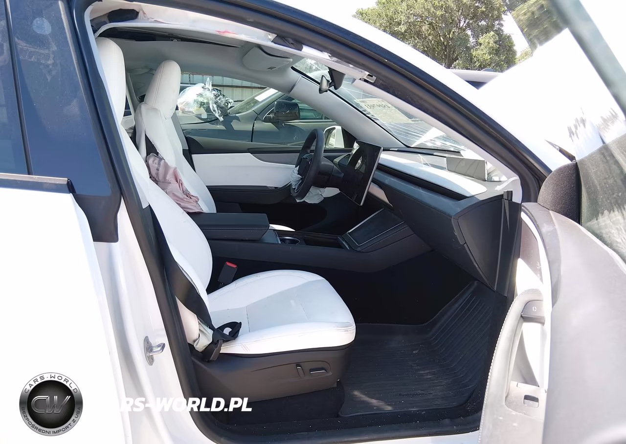 2026 Tesla Model Y Premium Rear-Wheel Drive-Rear-Wheel Drive VIN:7SAYGDED5TA442845 - 5