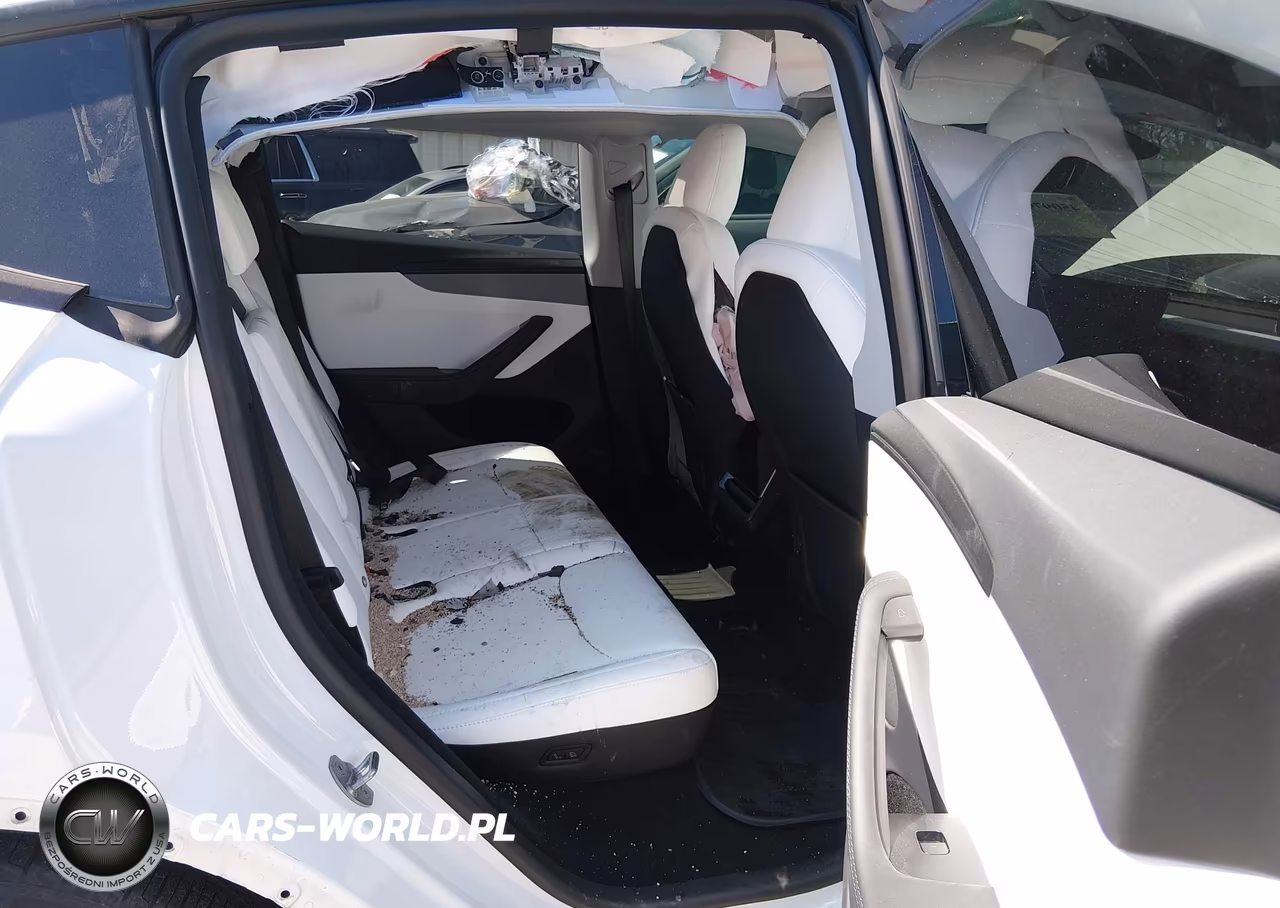 2026 Tesla Model Y Premium Rear-Wheel Drive-Rear-Wheel Drive VIN:7SAYGDED5TA442845 - 8