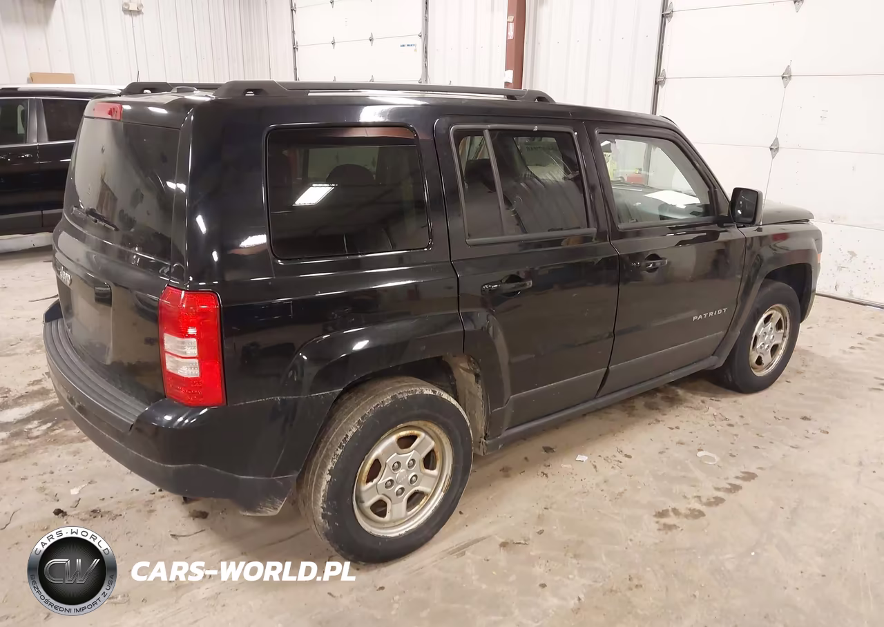 2016 Jeep Patriot Sport VIN:1C4NJPBAXGD688271 - 4