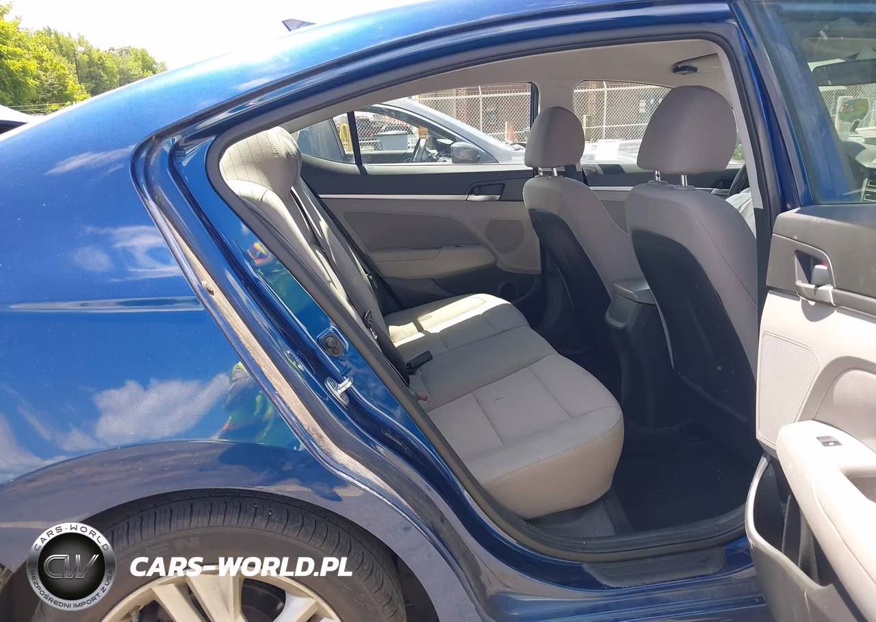 2020 Hyundai Elantra Sel VIN:5NPD84LF0LH583565 - 8