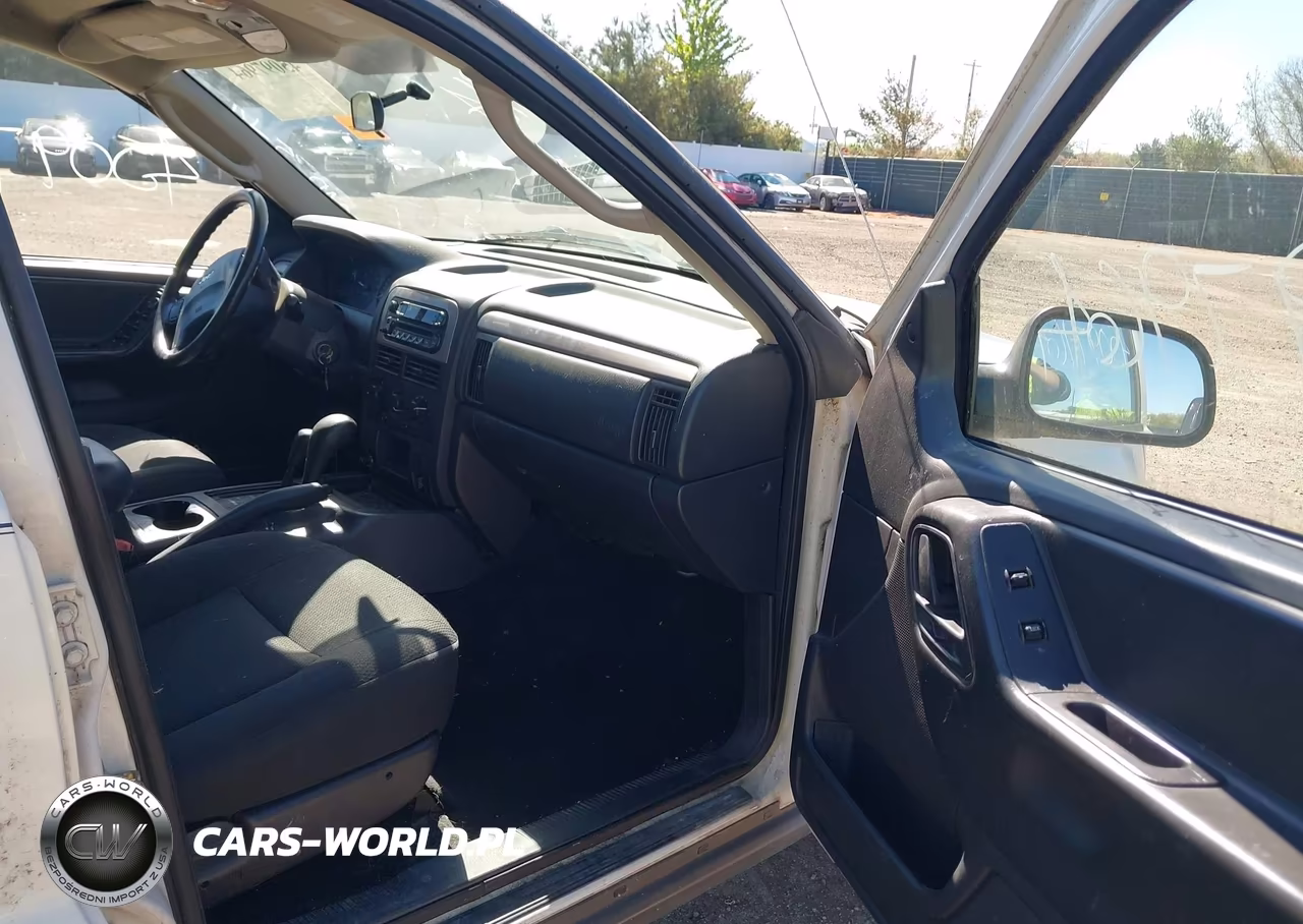 2004 Jeep Grand Cherokee Laredo VIN:1J4GW48S04C417403 - 5