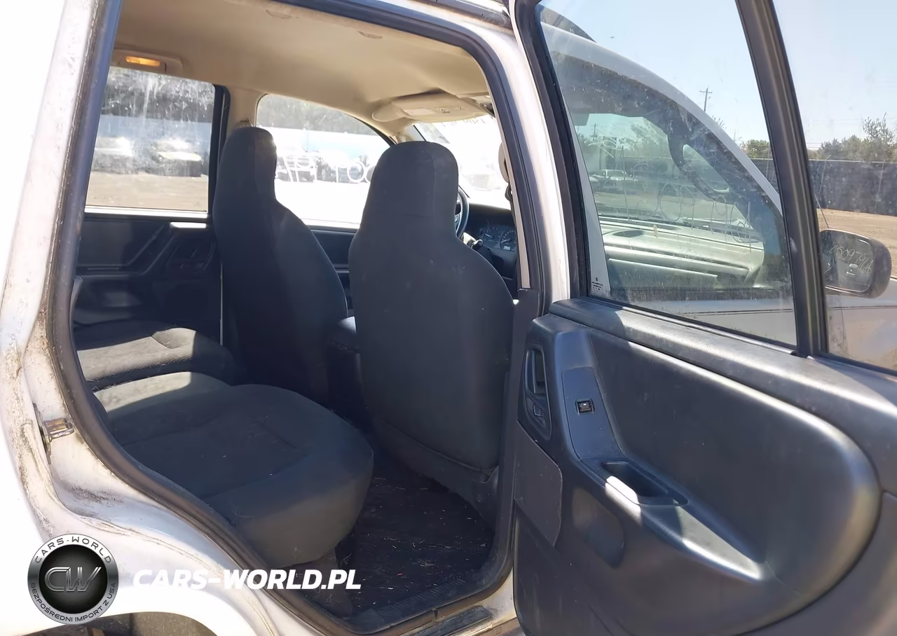 2004 Jeep Grand Cherokee Laredo VIN:1J4GW48S04C417403 - 8