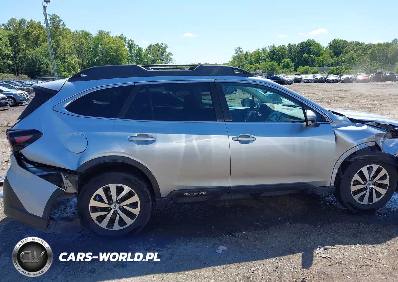 2020 Subaru Outback Premium VIN:4S4BTACC0L3216876 - 14