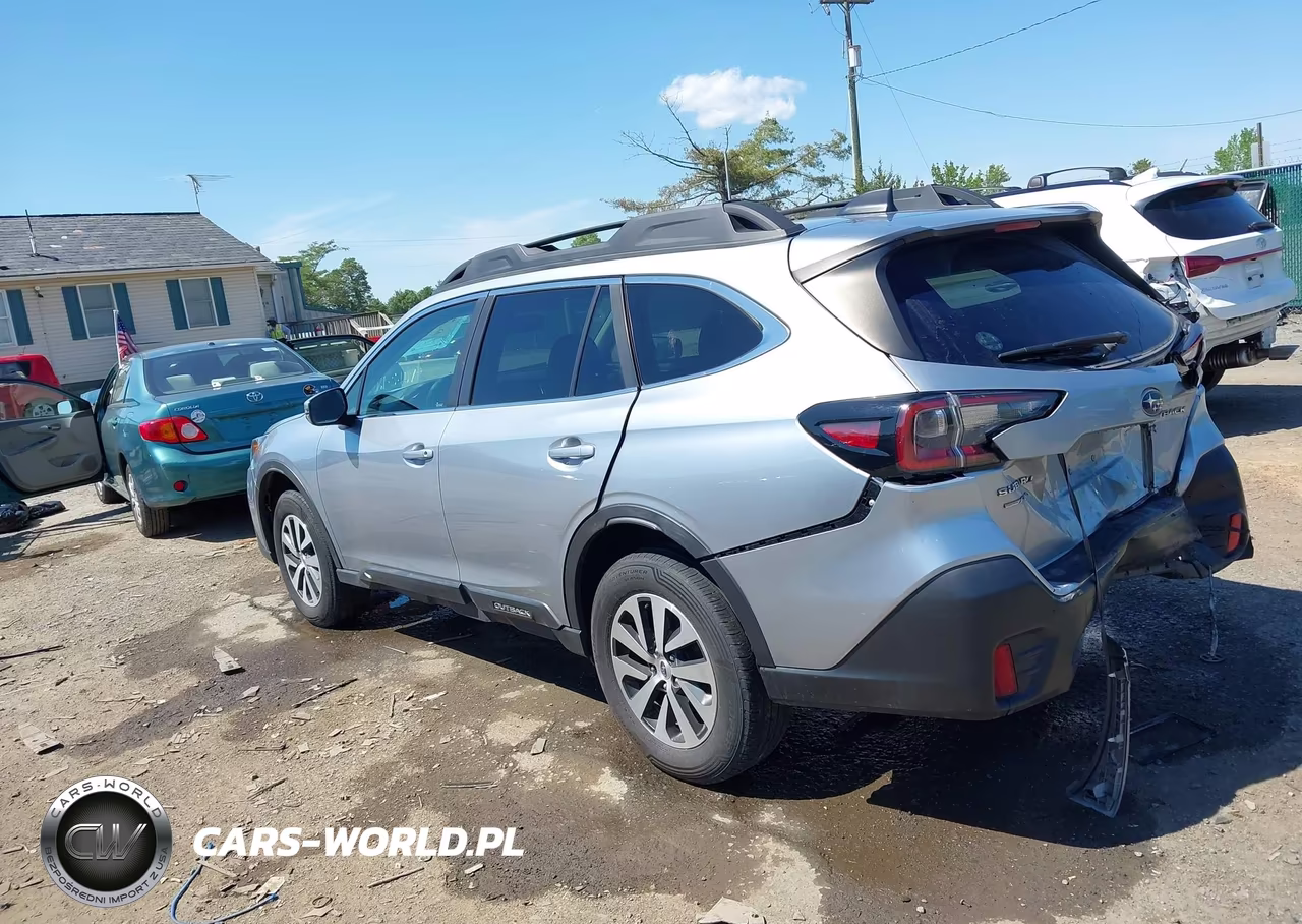2020 Subaru Outback Premium VIN:4S4BTACC0L3216876 - 3
