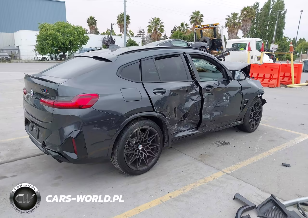 2022 BMW X4 M VIN:5YM23EC03N9K31784 - 4