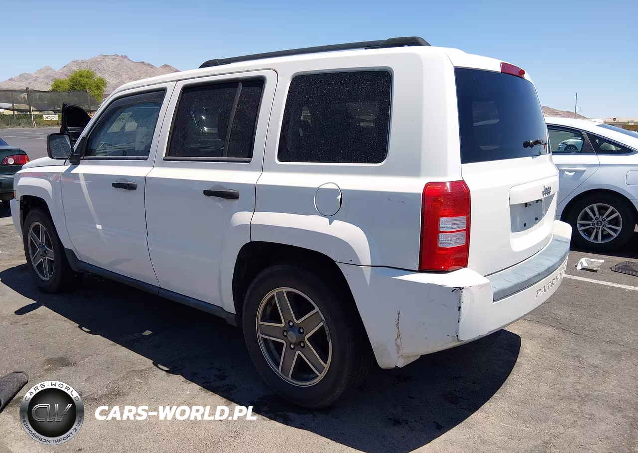 2008 Jeep Patriot Sport VIN:1J8FT28W38D775945 - 6