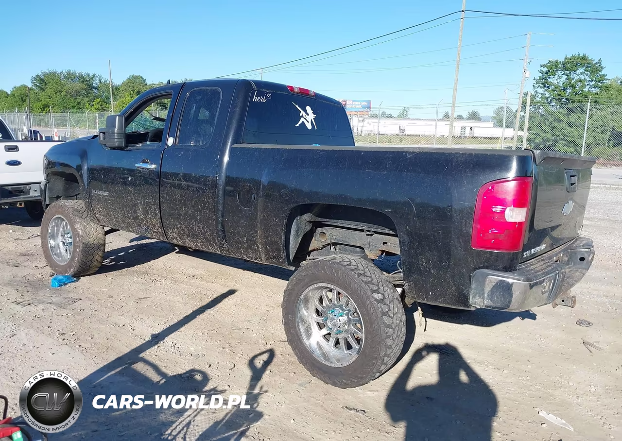 2008 Chevrolet Silverado 1500 Lt1 VIN:2GCEK19JX81139523 - 3