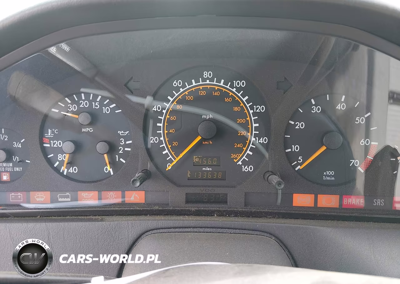 1990 Mercedes-Benz 500 Sl VIN:WDBFA66E8LF012524 - 7