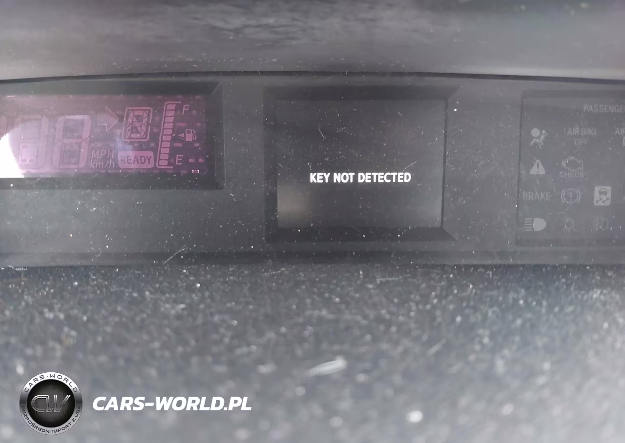 2014 Toyota Prius C Three VIN:JTDKDTB3XE1076493 - 7