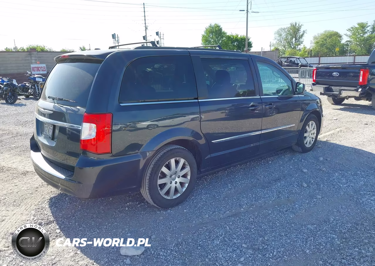 2014 Chrysler Town & Country Touring VIN:2C4RC1BG9ER217414 - 4