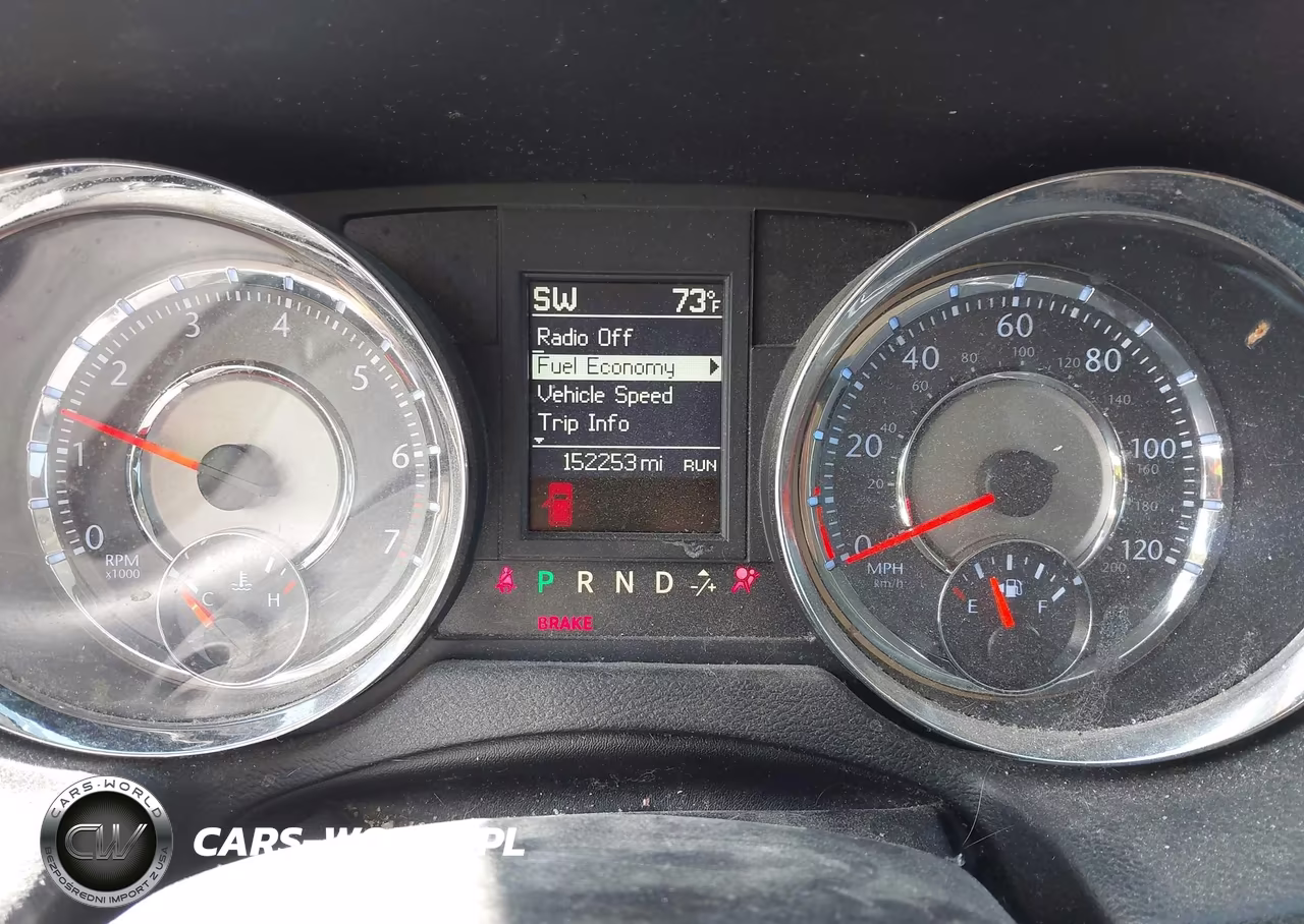 2014 Chrysler Town & Country Touring VIN:2C4RC1BG9ER217414 - 7