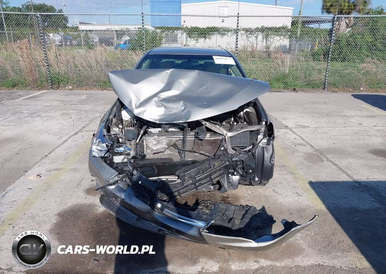 2017 Toyota Camry Le VIN:4T1BF1FK2HU733673 - 6