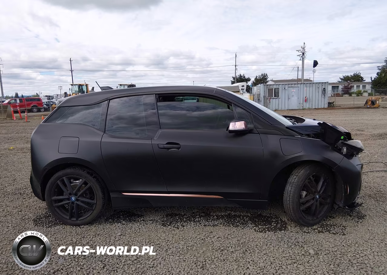 2014 BMW I3 Base W-Range Extender VIN:WBY1Z4C57EVX63067 - 13