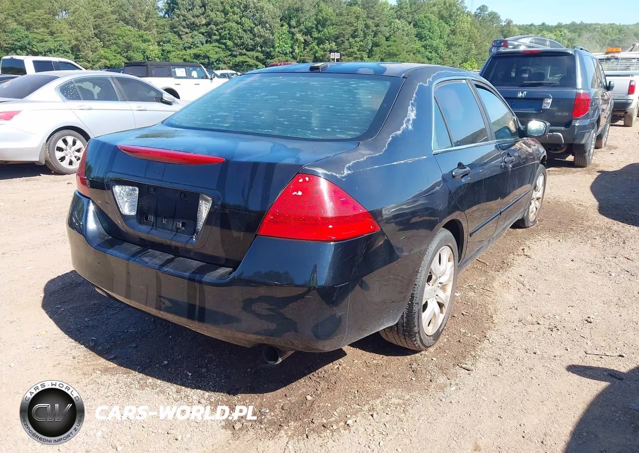 HONDA ACCORD VIN:1HGCM56737A105544 - 4