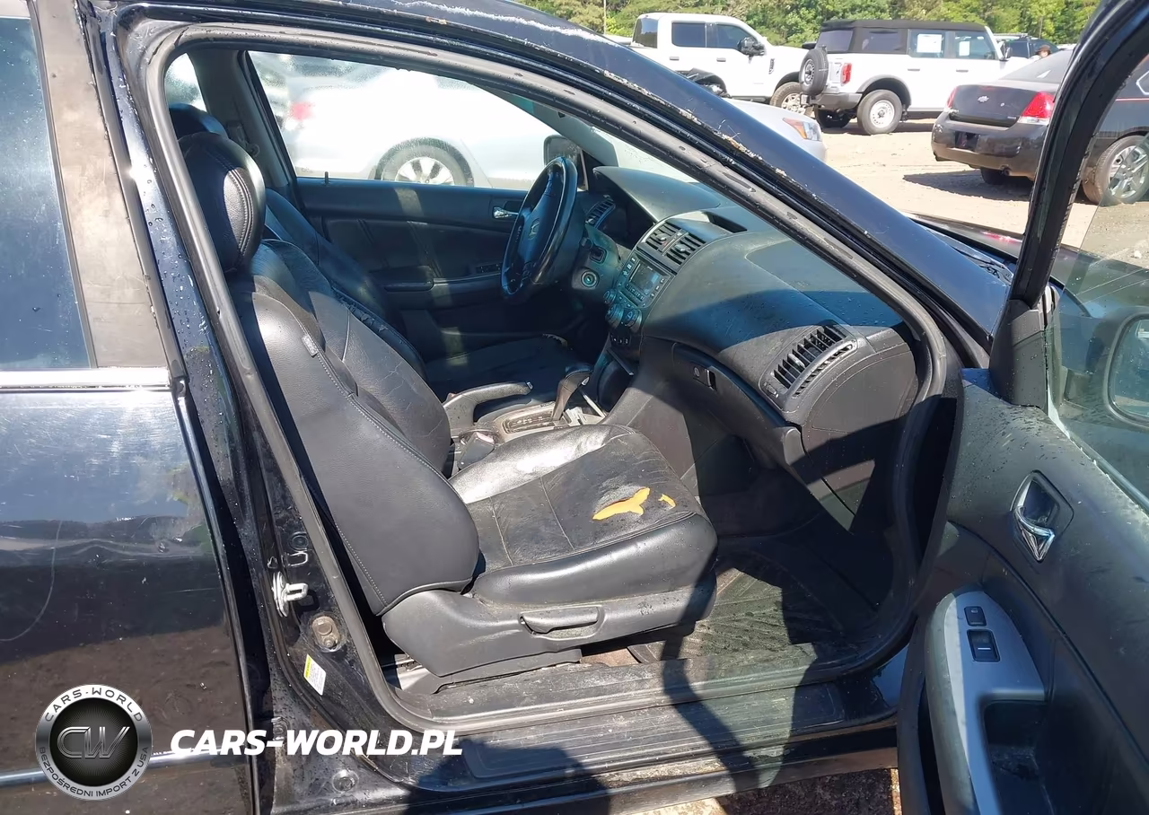 HONDA ACCORD VIN:1HGCM56737A105544 - 5